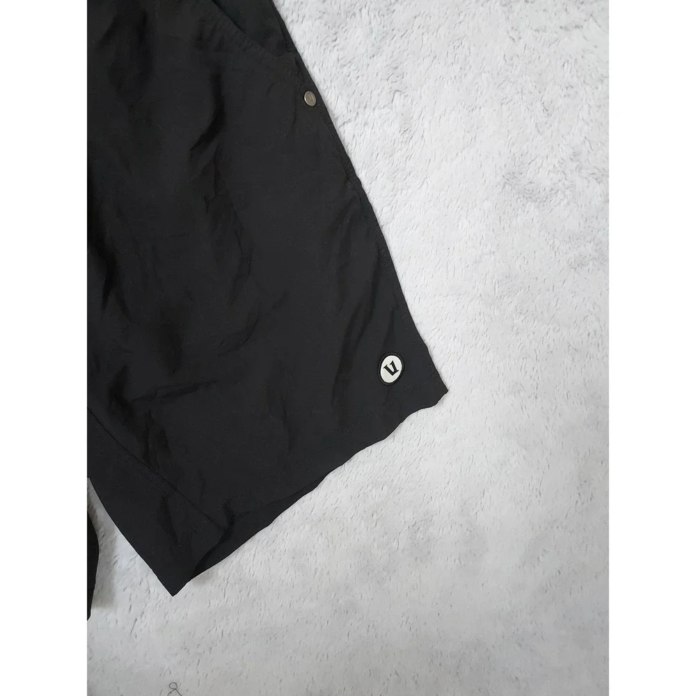 Vuori Kore Shorts Men Large Lined Athletic Performance Black Gym Drawstring Logo